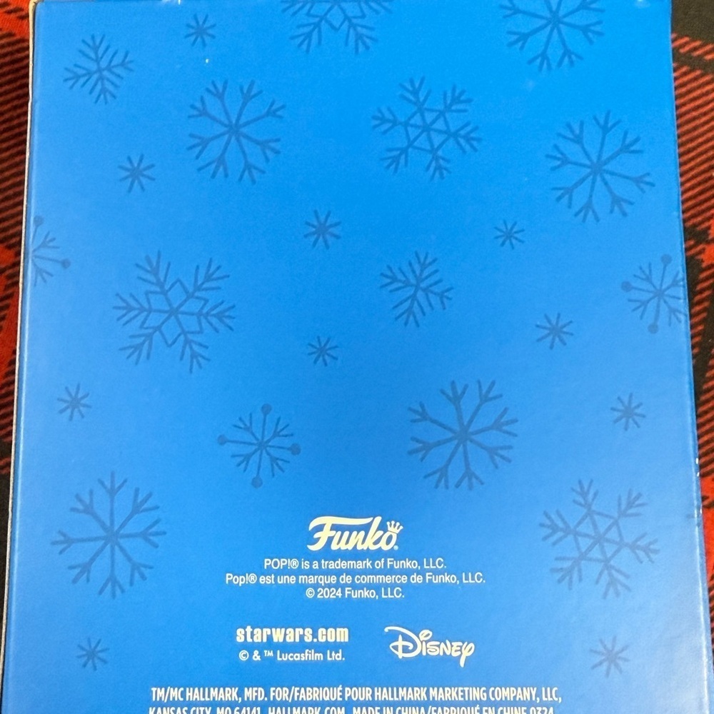 Funko Pop Star Wars Ahsoka Tano Mandalorian Series
Hallmark Christmas Ornament - Picture 4 of 7